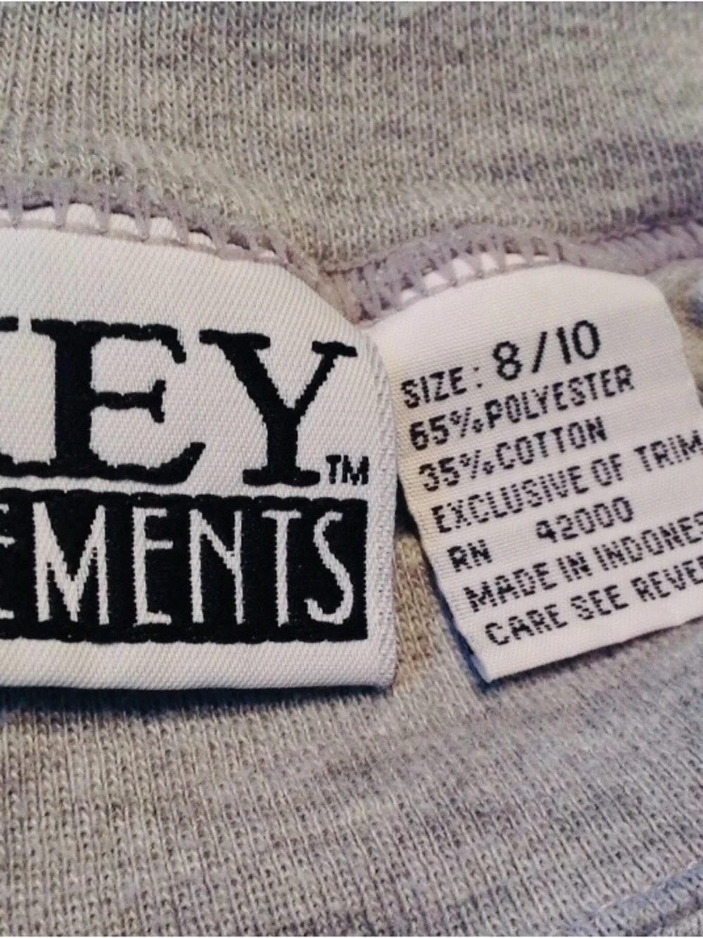 Key Elements Long Sleeve T-Shirt  Boys Size 8 Gray